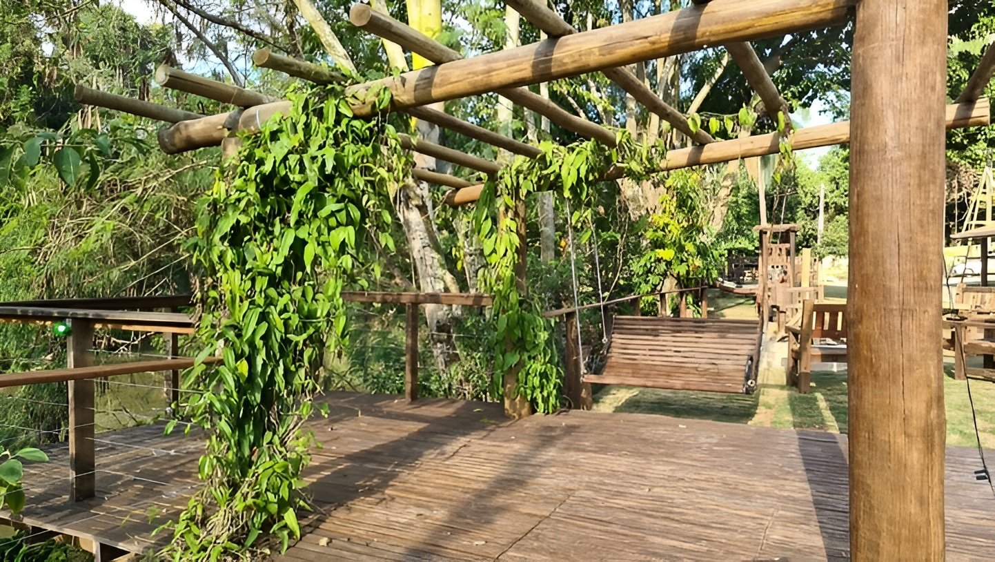 Pousada Karandá — Lindóia, SP